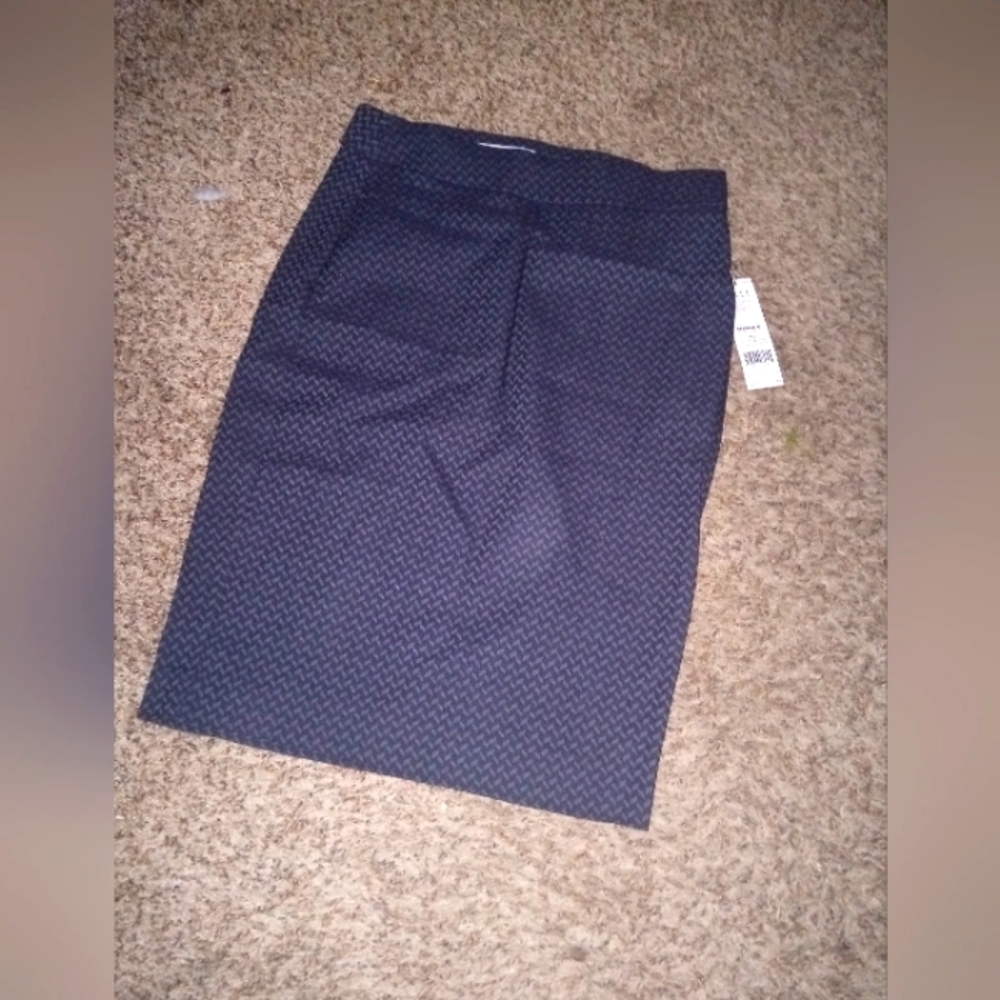 Kohl's Elle Chevron Black Pencil Skirt NWT